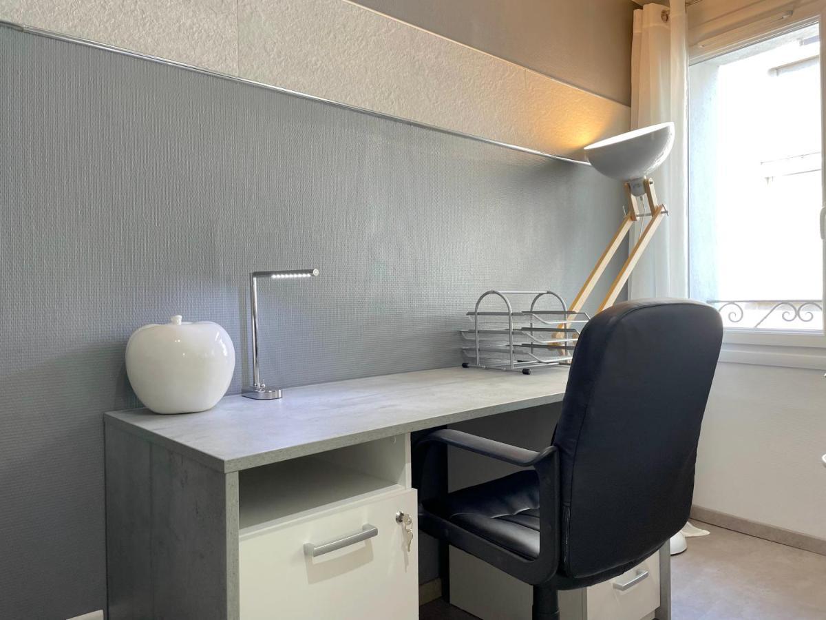 L'Eveche - T3 Spacieux & Traversant En Hypercentre Castres (Tarn) Exterior foto